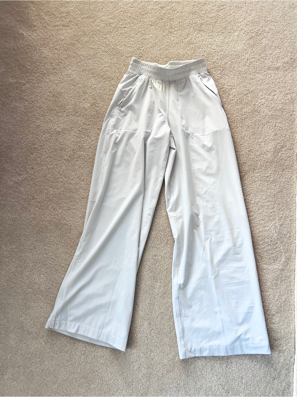 lululemon athletica Women's Wide-Leg Pants in bone white